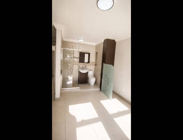 2 BEDROOM TOWNHOUSE FOR SALE IN VAALPARK